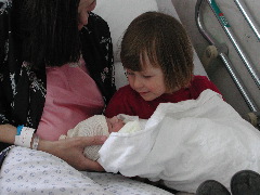 Ella & Anna, 2005 március