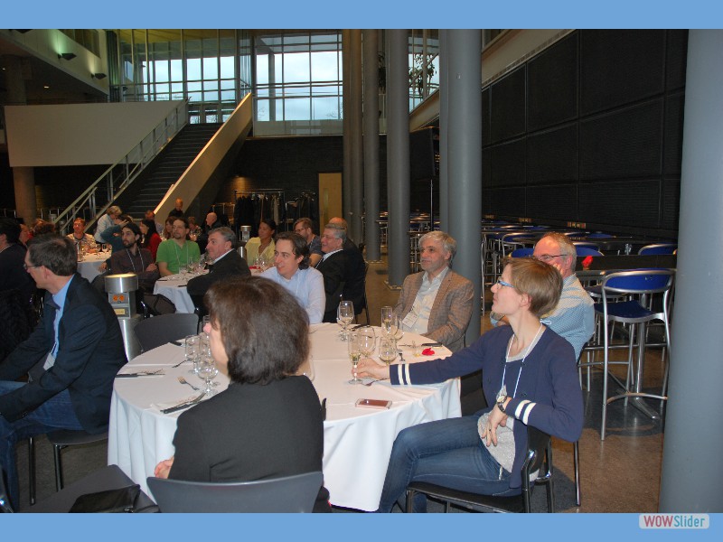des auditeurs attentifs